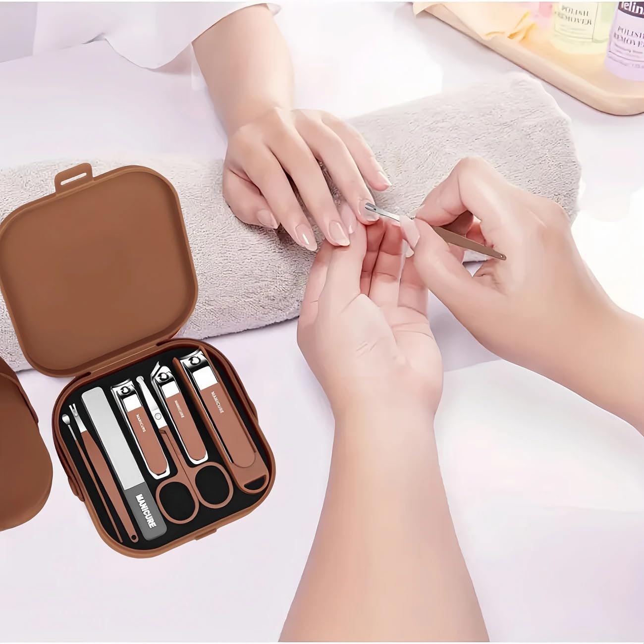 EliteTouch 8 In 1 Manicure Kit